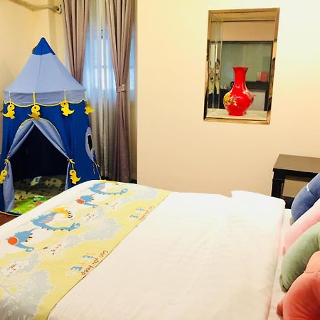 Sam Cozy Hotel Ченду Екстер'єр фото