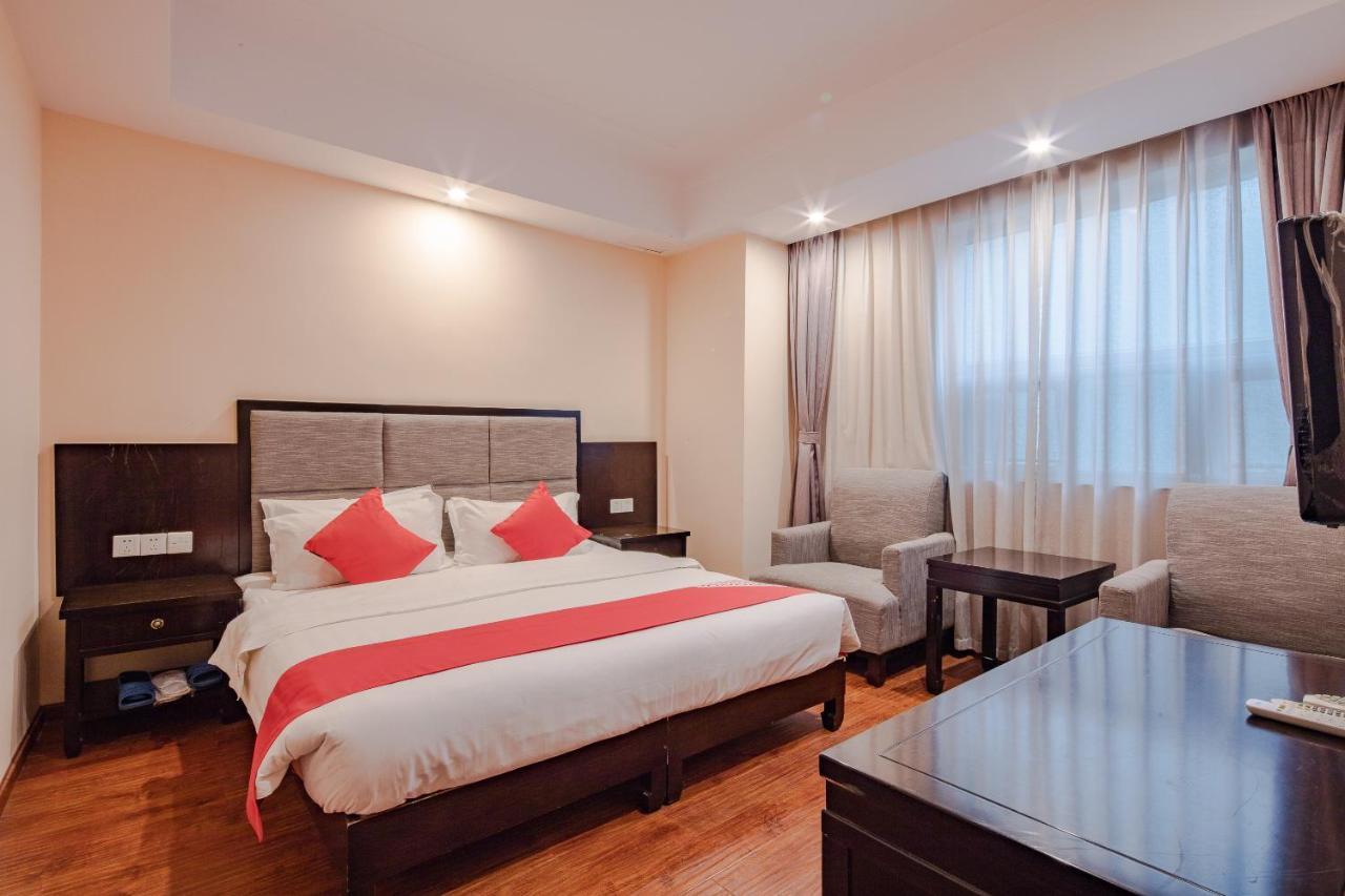 Sam Cozy Hotel Ченду Екстер'єр фото