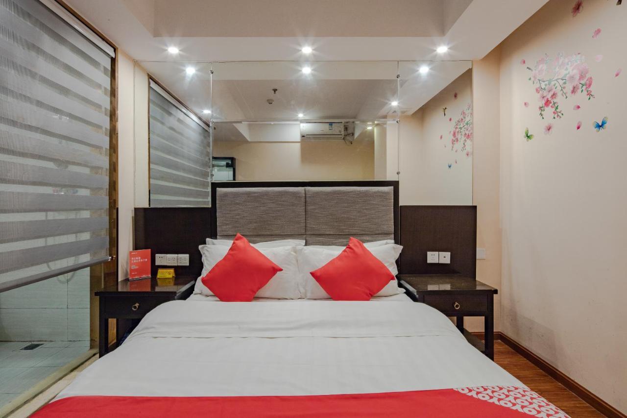 Sam Cozy Hotel Ченду Екстер'єр фото