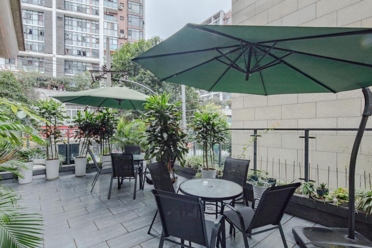 Sam Cozy Hotel Ченду Екстер'єр фото